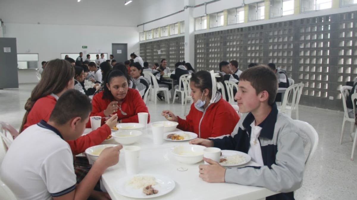 Destacan avances del PAE en municipios no certificados de Risaralda