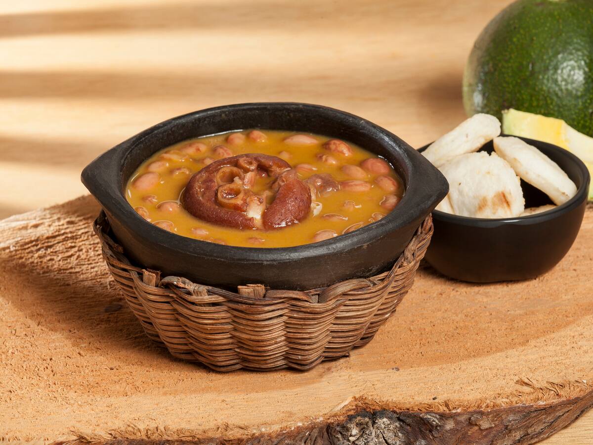 ¿Qué parte del cerdo es la pezuña que se usa para los fríjoles?: Muchos la confunden