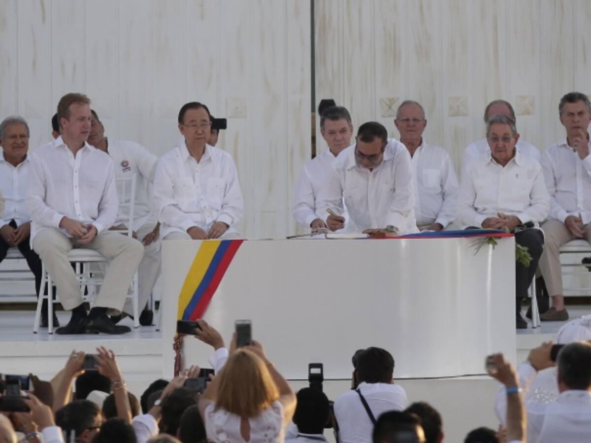 La curiosa firma de Rodrigo "Timochenko" Londoño