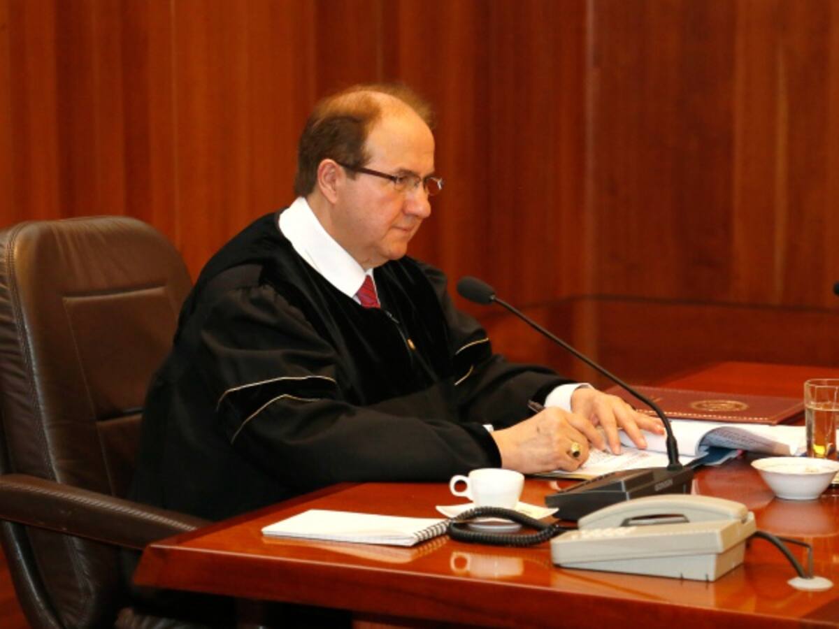 Los “tentáculos” de Bustos en Cundinamarca