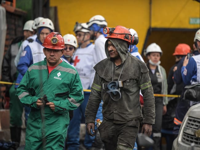 Capitán Álvaro Farfán sobre situación de mineros en Sutatausa, Cundinamarca
