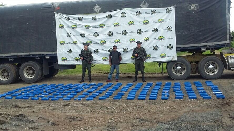 Fue decomisada más de tonelada y media de cocaína que sería del Clan Úsuga. Foto: Policía Antinarcóticos