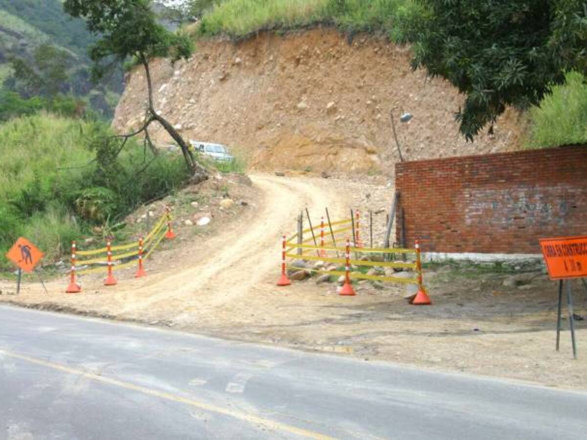 Ley de contratación para infraestructura fue aprobada con un mico incluido: Contraloría