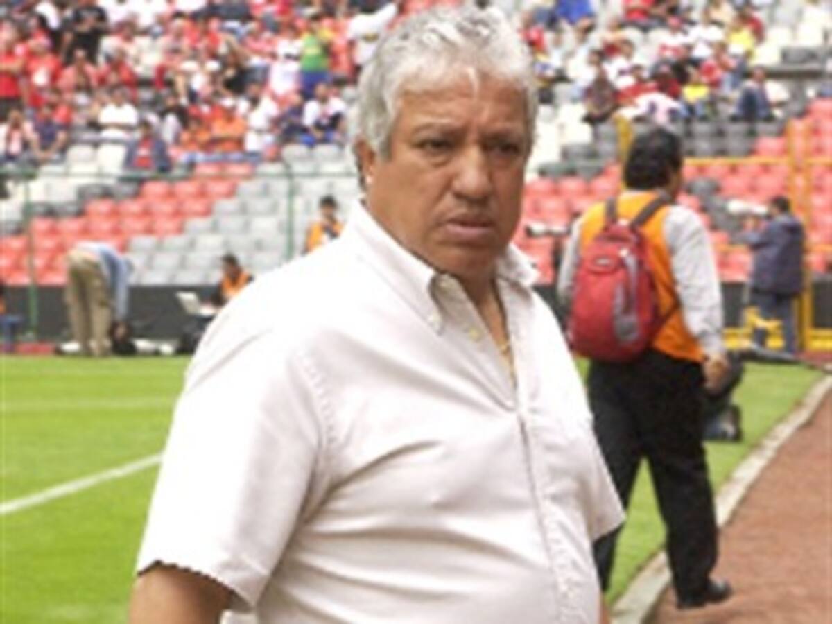 'El Tolo' Gallego asume dirección del Colo Colo de Chile