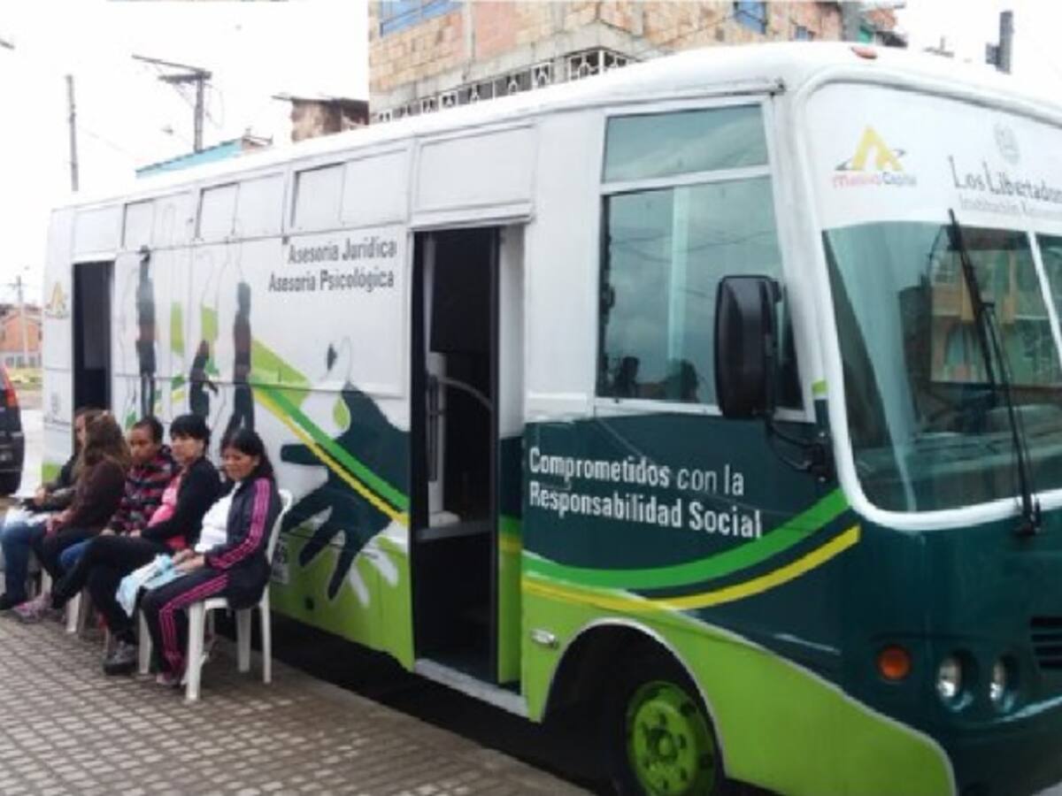 El Consultorio Móvil que ofrece asesoría jurídica y psicológica gratuita