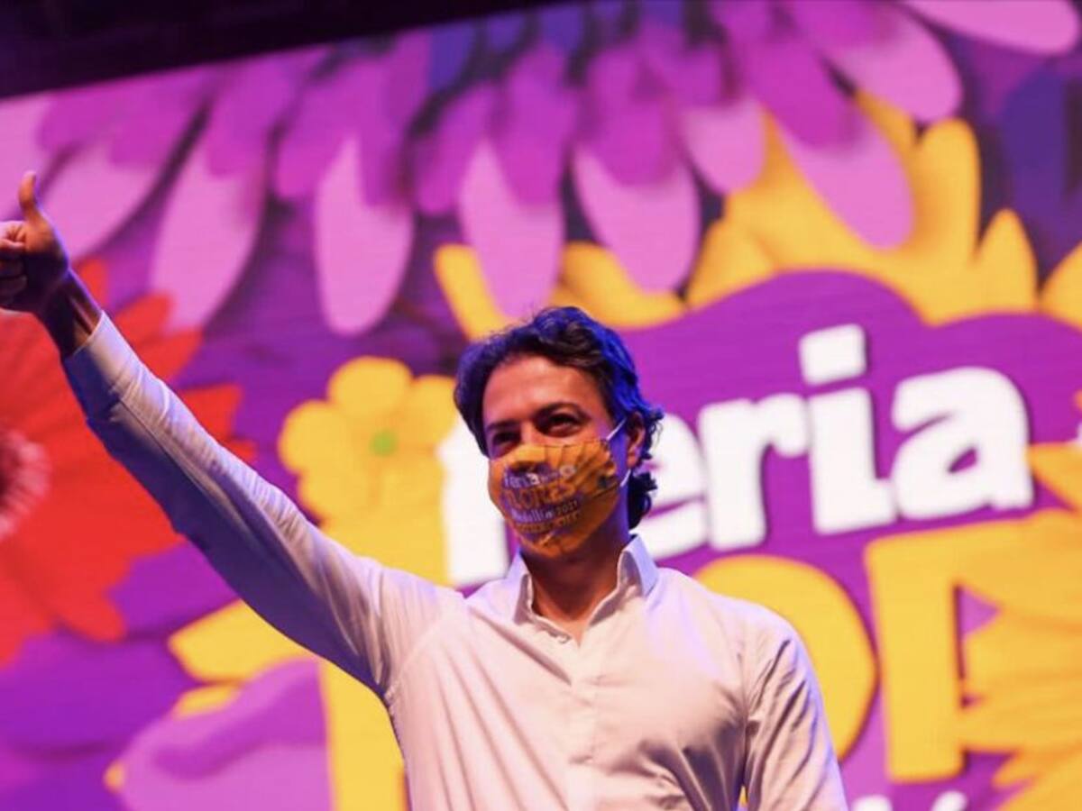 “No vamos a cerrar la ciudad por los que no quieren vacunarse”: Quintero
