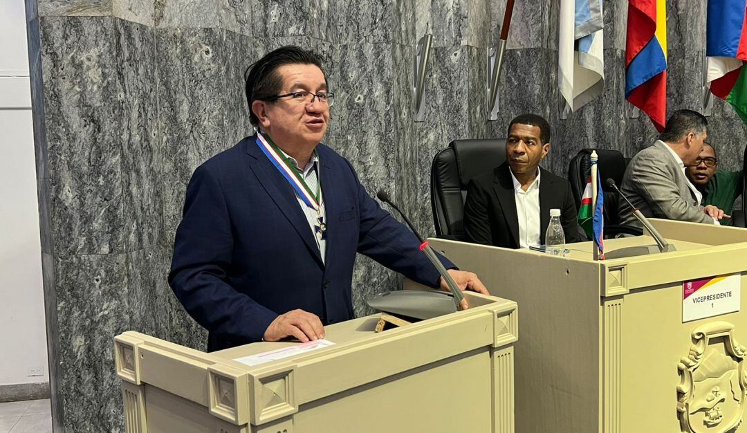El Ministro de Salud, Fernando Ruiz