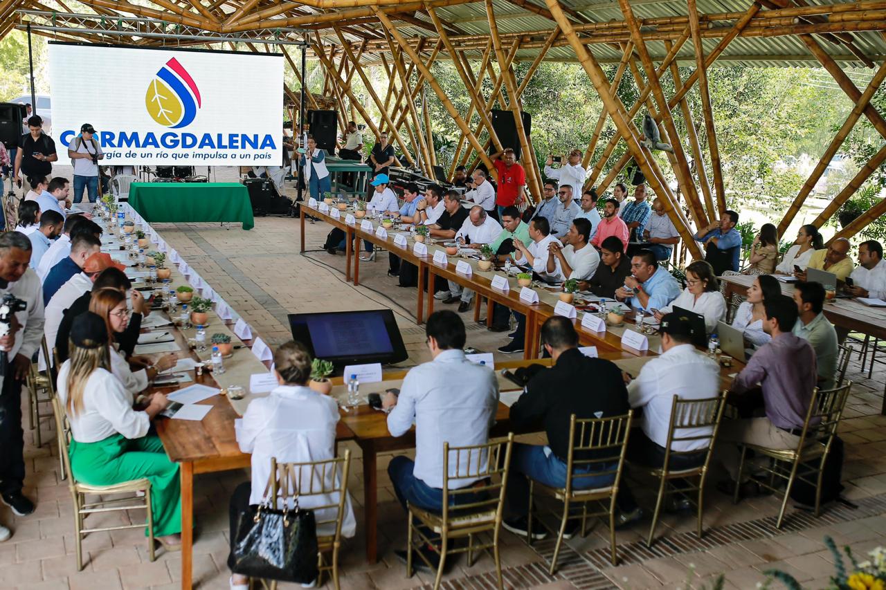 Universidad del Agua y del Centro Investigativo del Agua