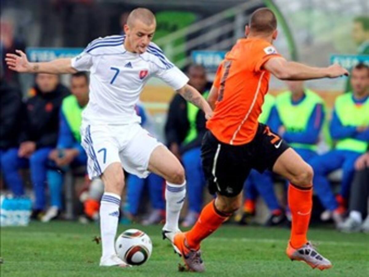 Holanda venció 2-1 a Eslovaquia y avanzó a cuartos del Mundial