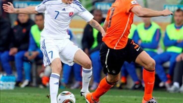 Holanda venció 2-1 a Eslovaquia y avanzó a cuartos del Mundial