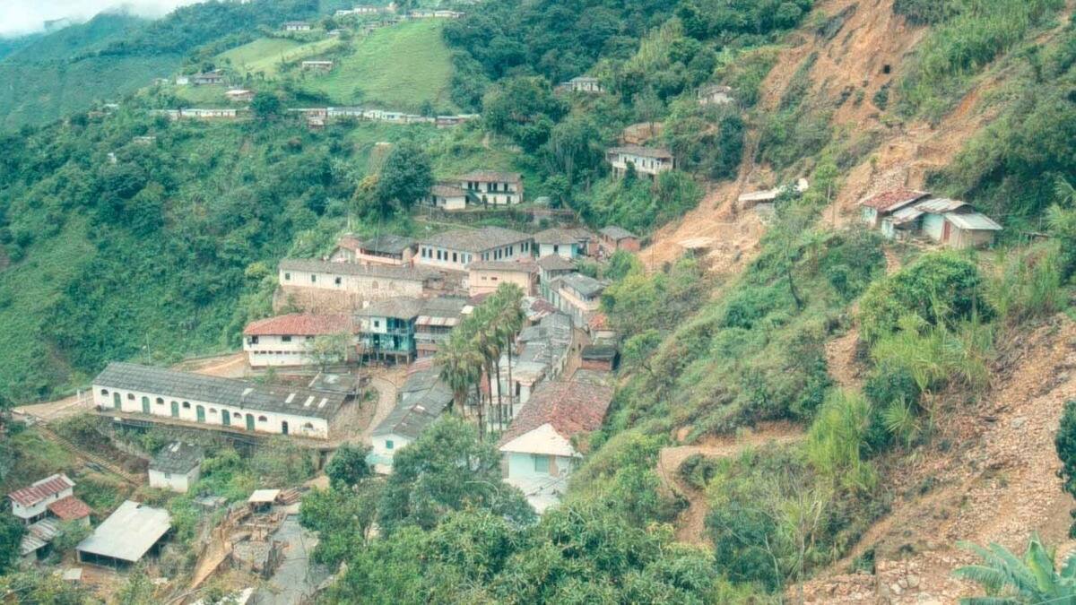 Autoridades investigan intento de feminicidio en contra de una madre y una hija en Marmato