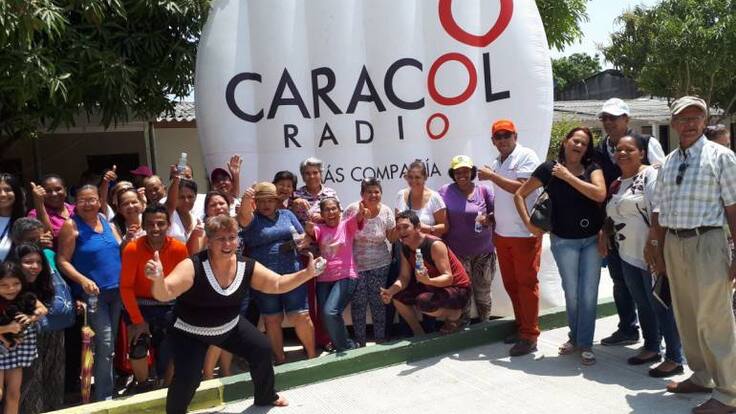 Caracol Radio con la comunidad de la Ciudadela 20 de Julio