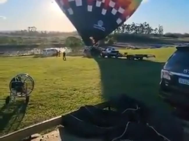 Hay ocho personas muertas, tras caída de globo aerostático en Brasil