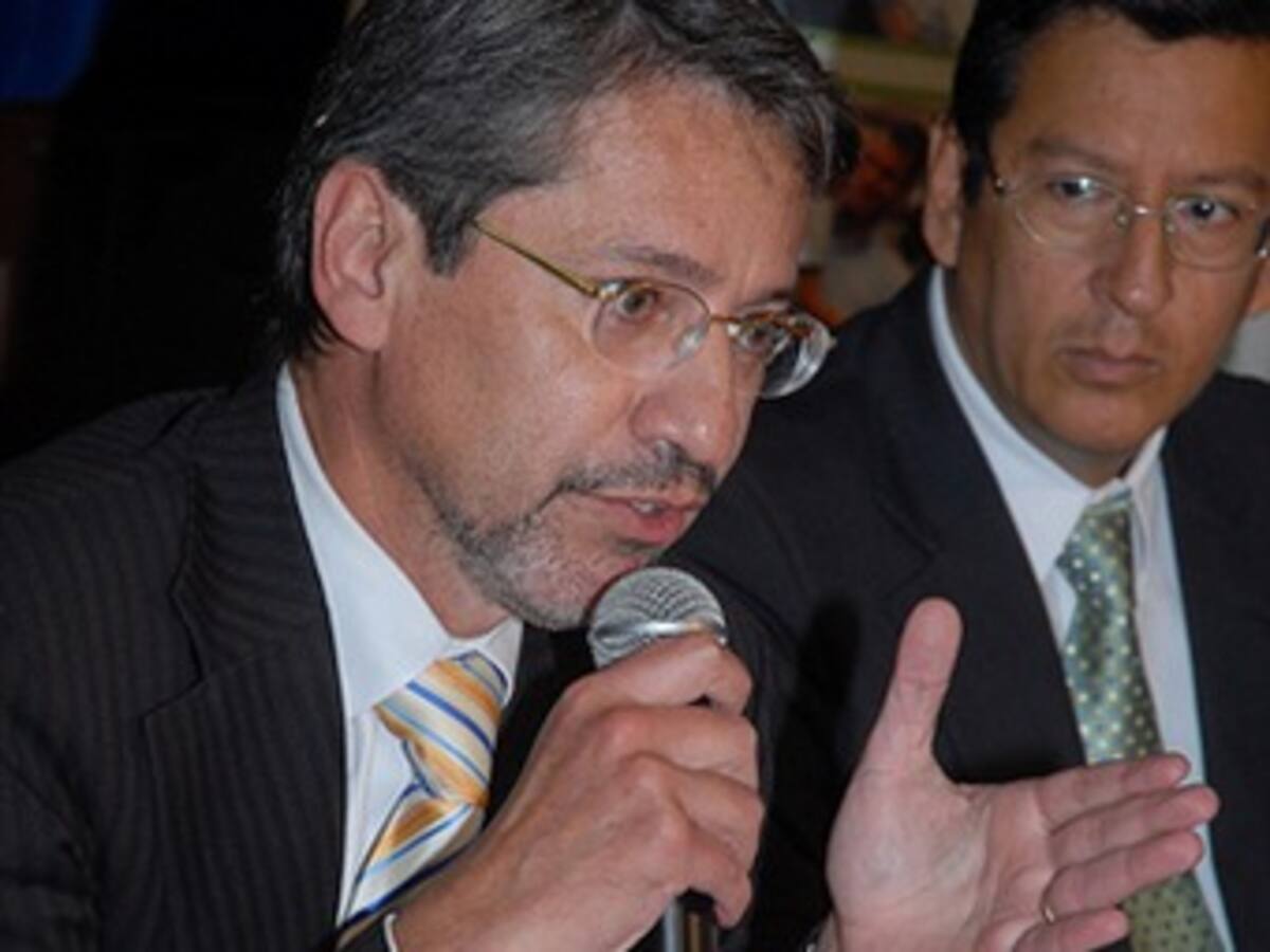 Comercio y paz en la frontera, prioridades del nuevo embajador ecuatoriano