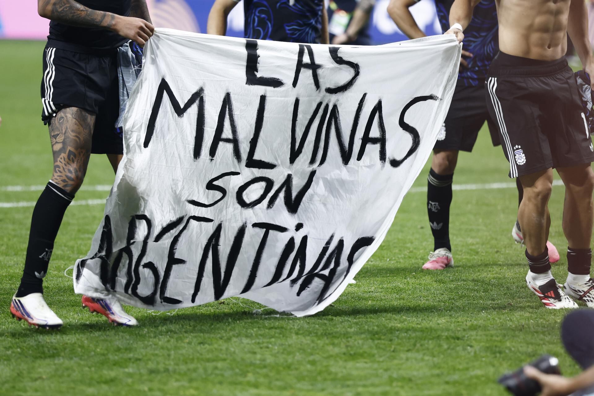 FOTODELDÍA EPA6968. ATLANTA (UNITED STATES), 15/07/2026. Copa Mundial de la FIFA 2026 entre Inglaterra y Argentina en el estadio Mercedes-Benz en Atlanta (EE.UU.). EFE/ Will Oliver