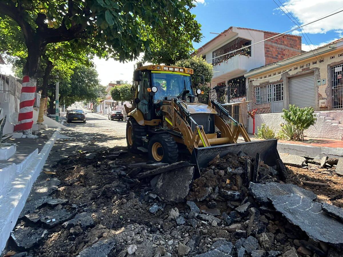 “En un 80% avanza la recuperación de la malla vial en Cúcuta”: alcaldía
