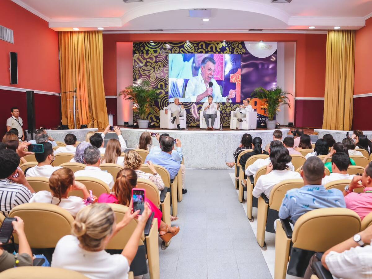 “Sin legalizar la droga, los cartelitos se van a reciclar”: Santos