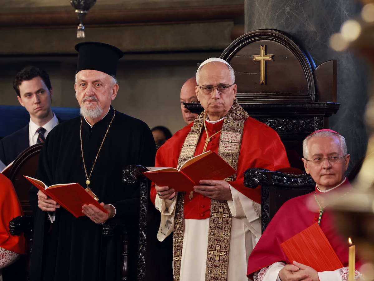 El Vaticano confirmó que intentó un acuerdo con Maduro para su exilio de Venezuela