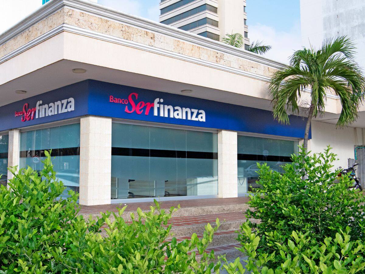 Banco Serfinanza gana el Premio Oro a los Innovadores Financieros en las Américas 2025
