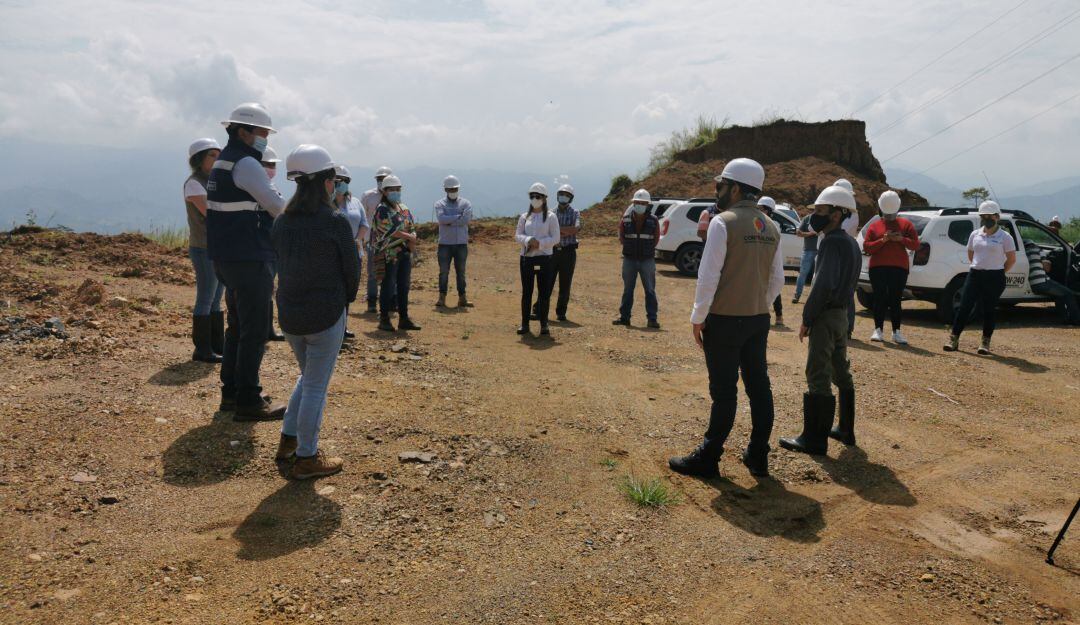 Visita de Contraloría y veedores a Aerocafé