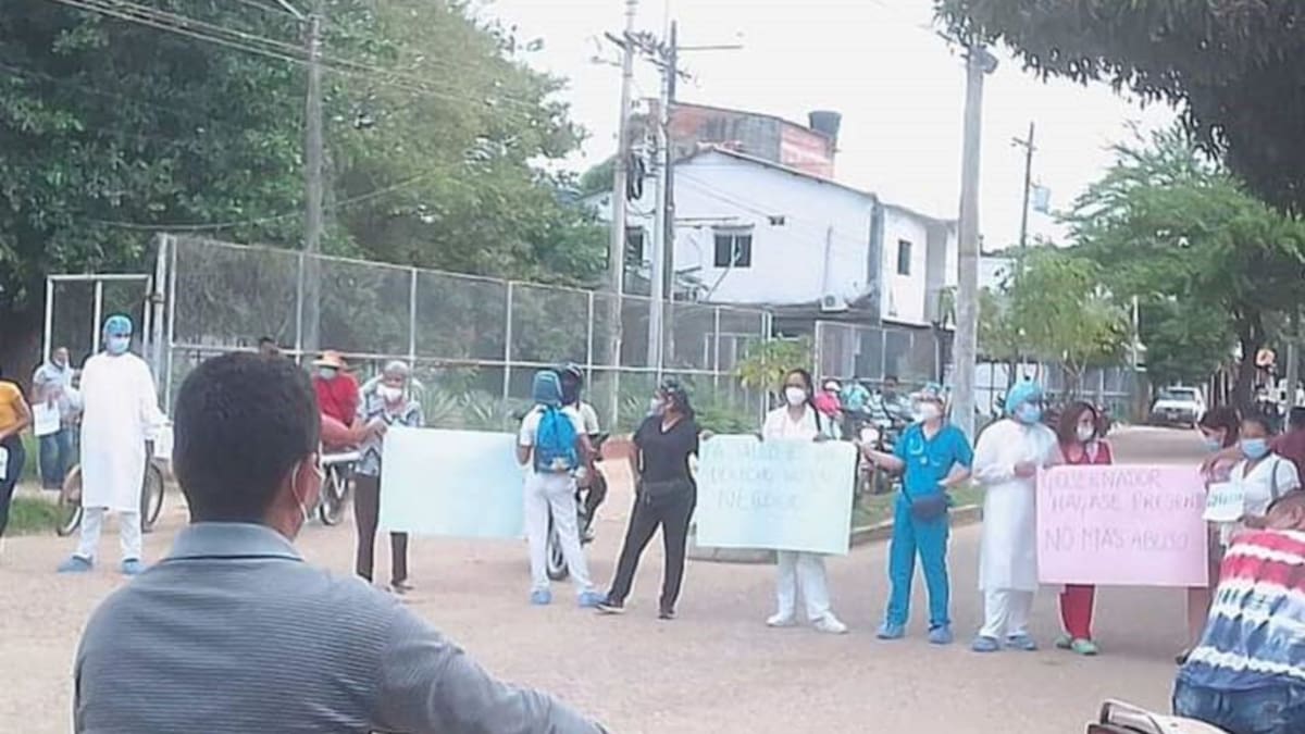 Personal de la salud en el sur del Magdalena exigen el pago de salarios