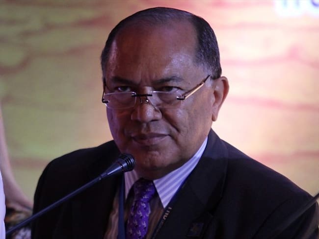 El problema es que el poder regulatorio lo tiene la CREG, no el Ministerio de Energía: exministro