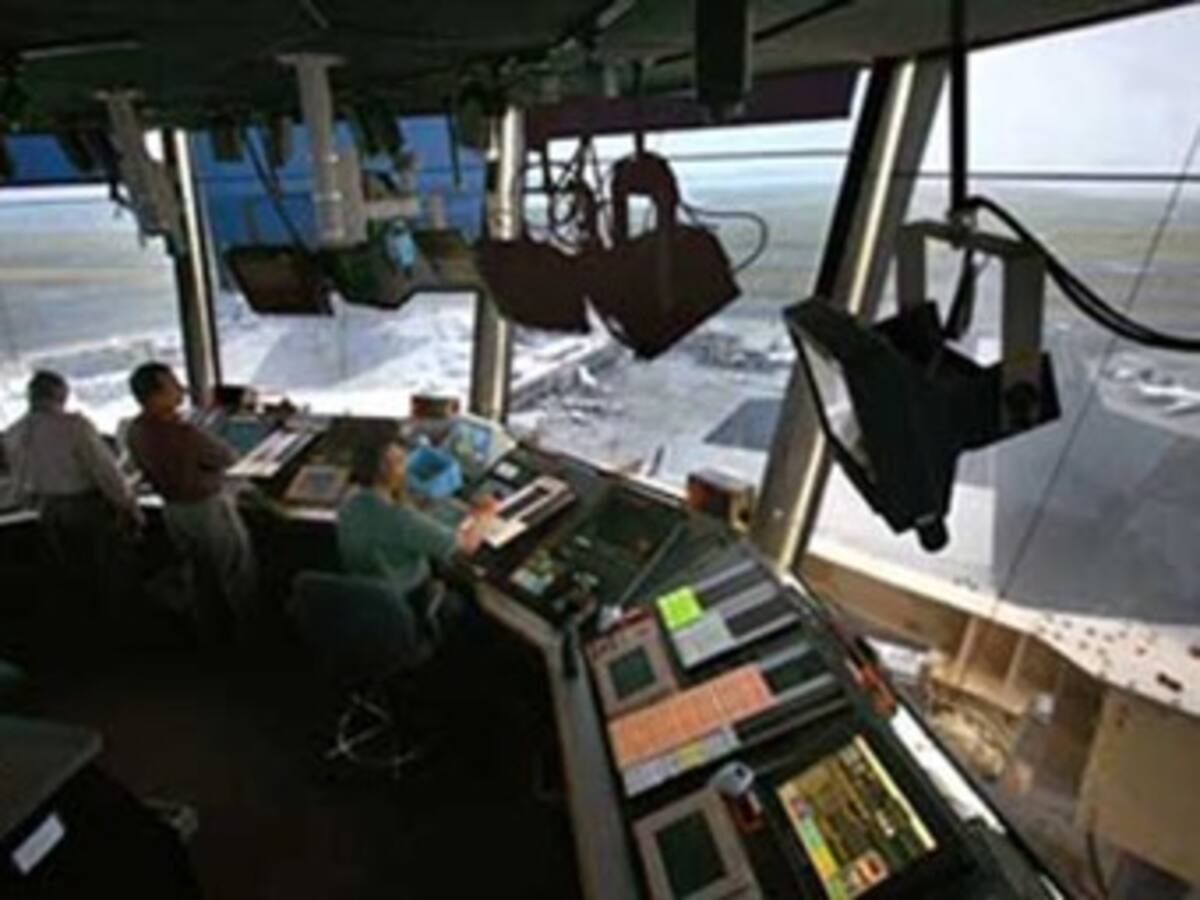 Denuncian fallas de comunicaciones aéreas en el 70 por ciento del país durante el fin de semana