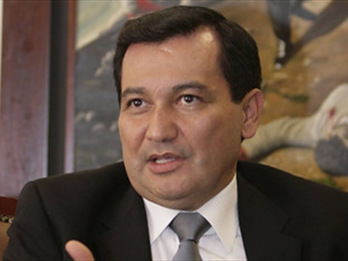 Magistrado Lizcano se excusa y no asiste a Comisión de Acusación