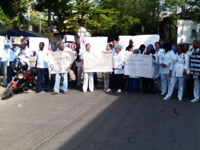 Trabajadores de la Maternidad de Cartagena sin salarios hace tres meses