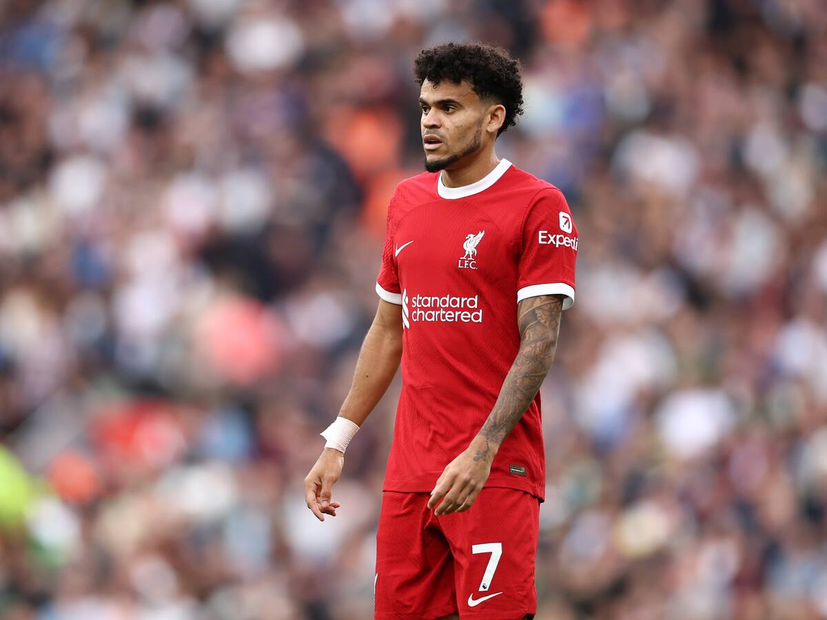 Fuerte crítica a Luis Díaz en Inglaterra: “Está jugando con payasadas”