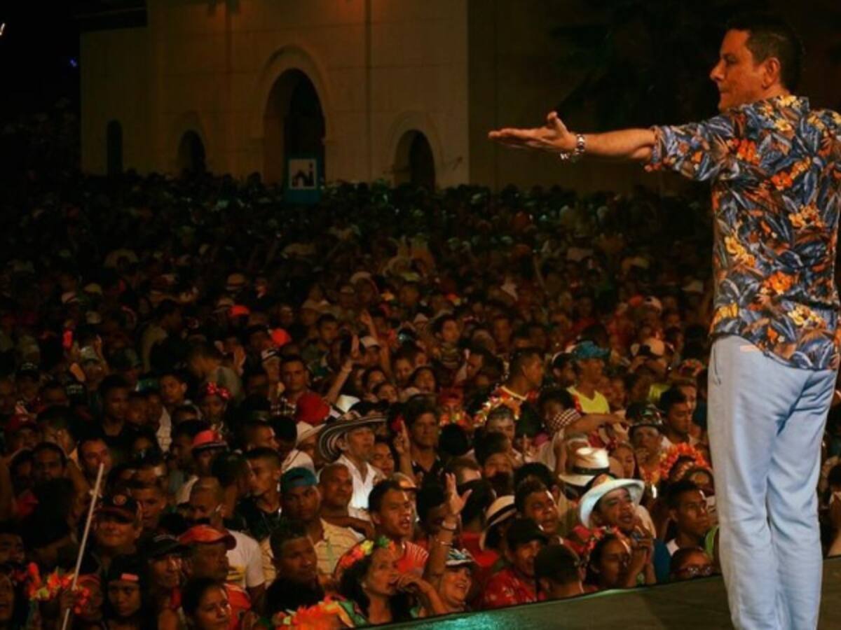 Iván Ovalle insiste en escribir el vallenato “a puño y letra”