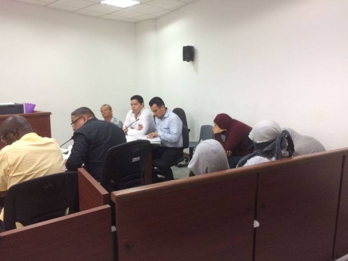 Fiscalía captura dos hermanos en la investigación contra Aida Merlano