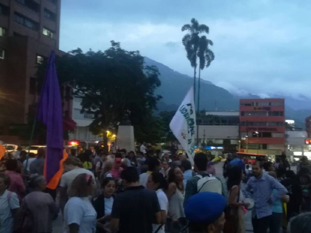 Disturbios y capturados dejó la movilización en Ibagué