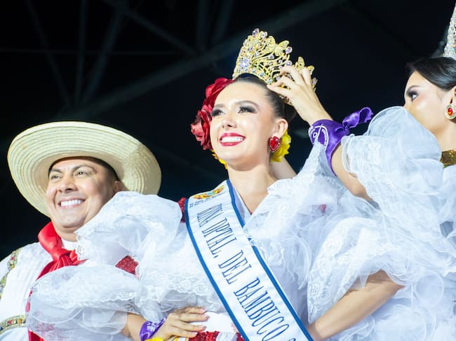 Reina de Neiva, reina departamental y princesa nacional del Festival del Bambuco. Foto Relacionada