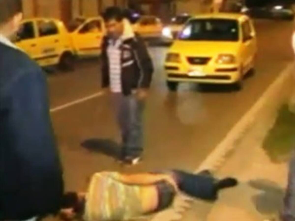 Hasta dos años de cárcel podrían pagar taxistas involucrados en golpiza