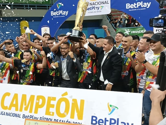 Caciques del Quindío, Campeón de la Liga Nacional de Fútbol de Salón, categoría B. Foto Adrián Trejos