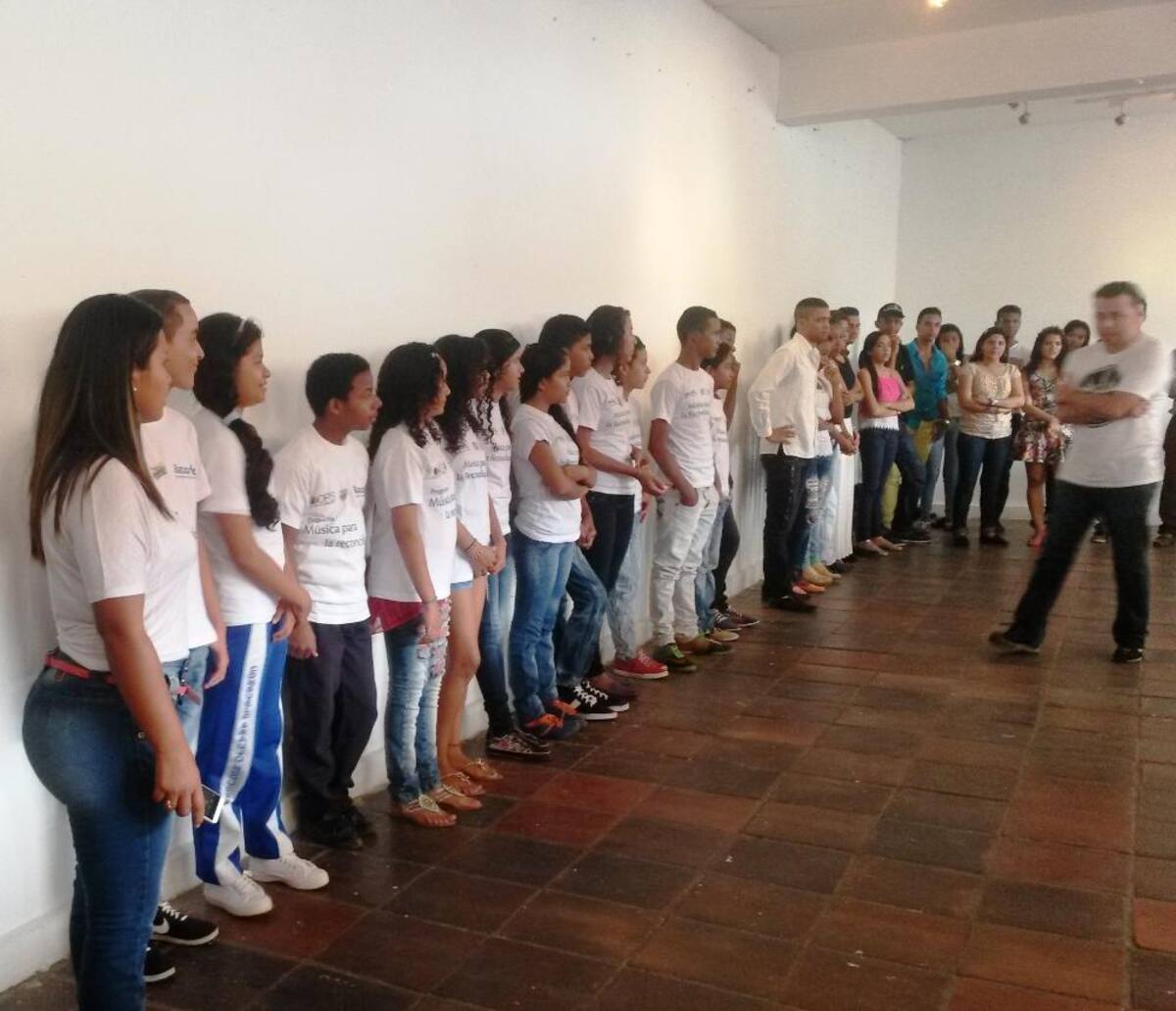 Algunos participantes del taller evidenciaron su sensibilidad hacia temas como el costo de vida, la sequía en el país, la drogadicción y la contaminación auditiva.