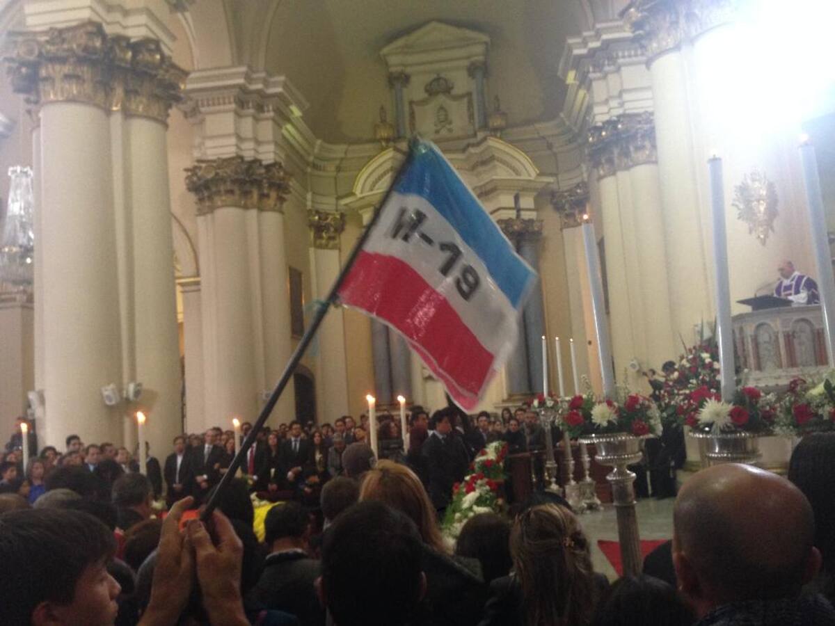 El cuerpo de Guillermo Asprilla fue llevado al cementerio Jardines del Recuerdo en el Norte de la ciudad.