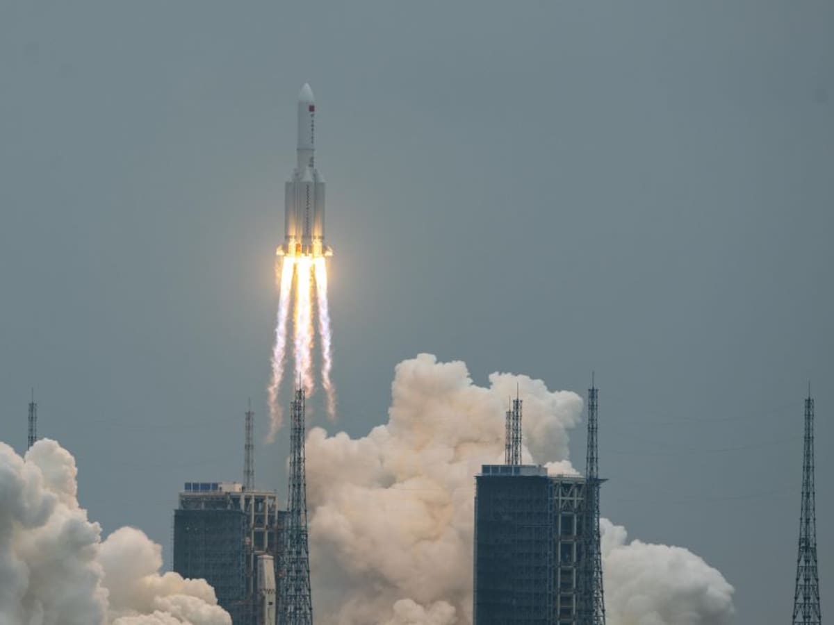 Se salvó Colombia: El cohete chino cayó en el Océano Índico