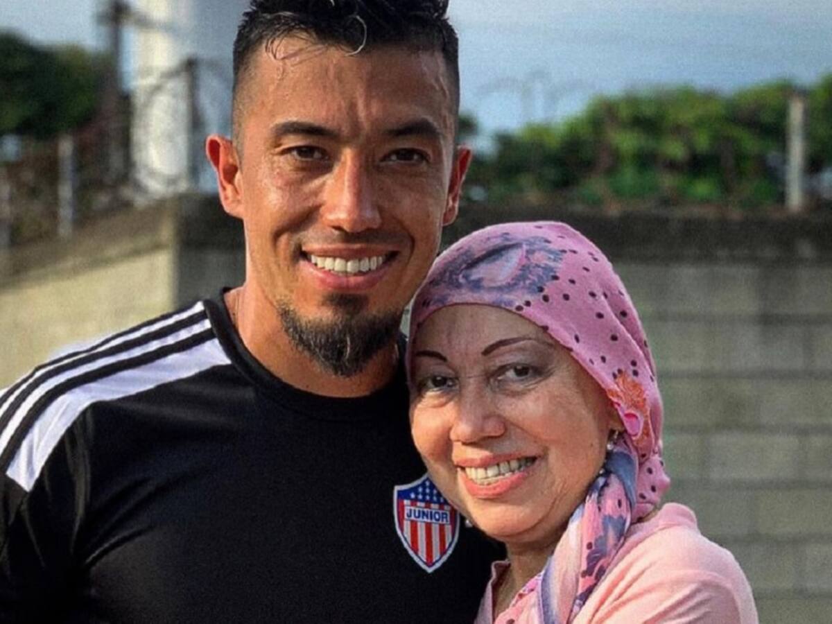 Fernando Uribe recordó a su madre: “Ya no está la que me despedía cada que iba al estadio”