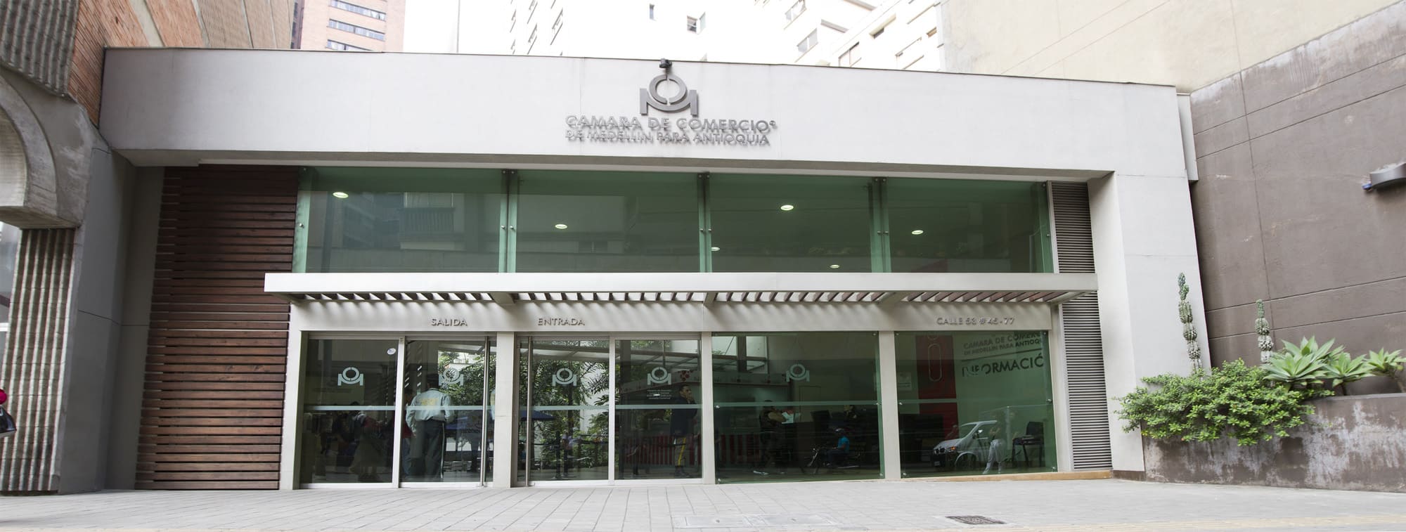 La Cámara de Comercio de Medellín es la empresa más feliz de Colombia según Building Happiness 2026. Foto: Cámara de Comercio de Medellín.