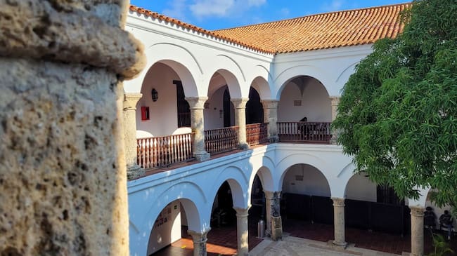 La renovación se dio gracias al compromiso en el mejoramiento continuo de los procesos y requisitos en buenas prácticas administrativas