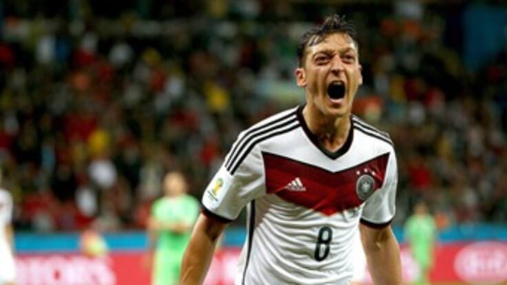 Özil marcó el segundo de Alemania y un minuto después Djabou descontó