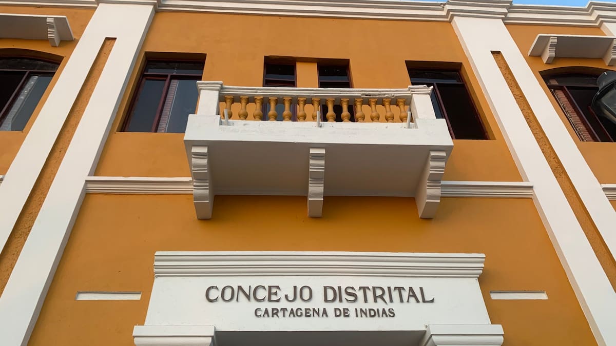 Concejo de Cartagena debate sobre Aguas de Cartagena y motociclistas