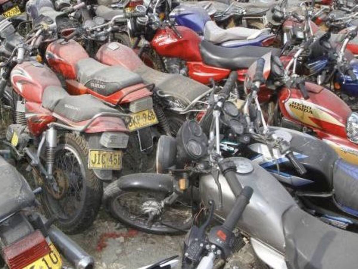 Inician procesos de desintegración de más de 10.500 vehículos inmovilizados en Neiva