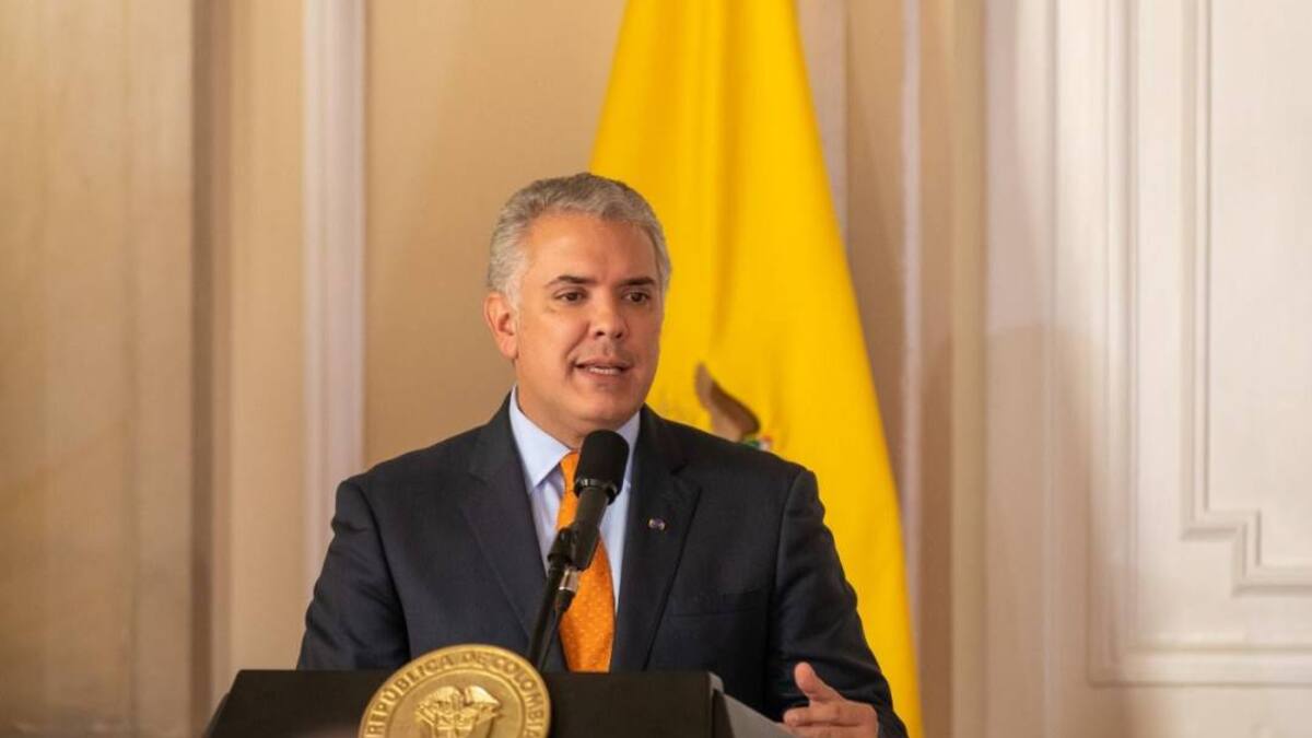 Demandan al presidente Iván Duque por participar en política