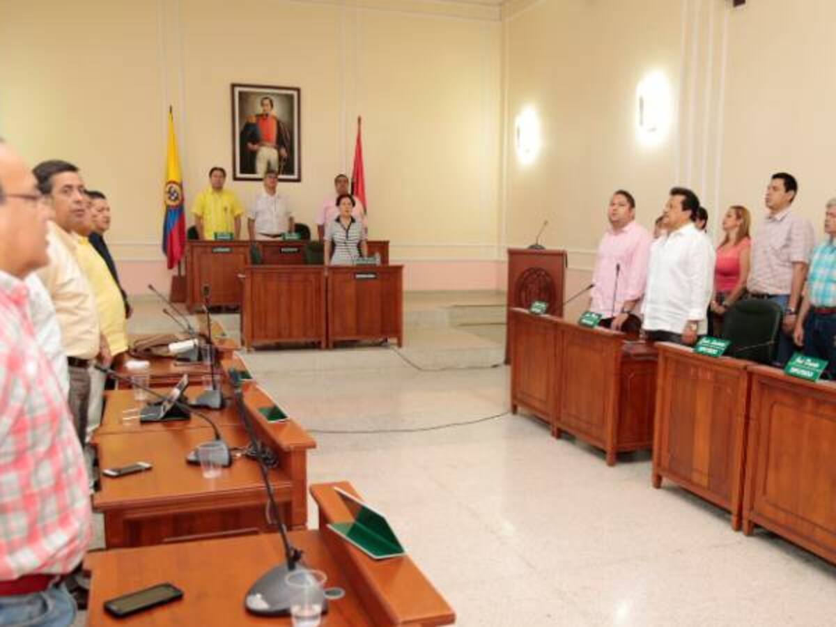 Diputados del departamento objetan asignación de cedula binacional