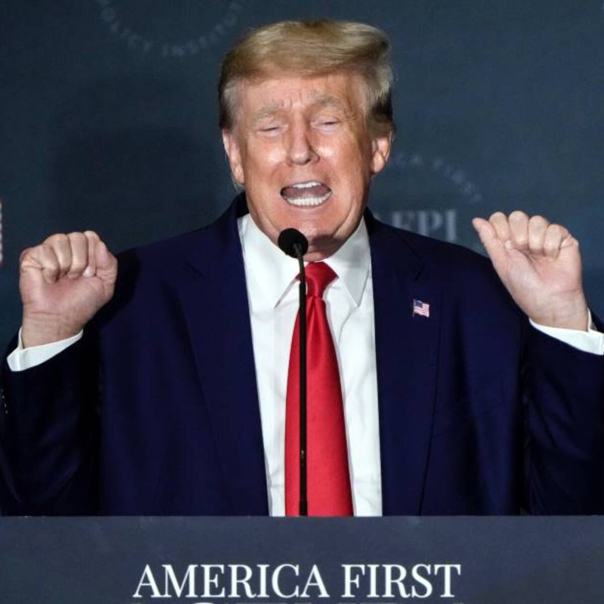 Comité Republicano dejaría de pagar deudas legales de Trump si anuncia candidatura