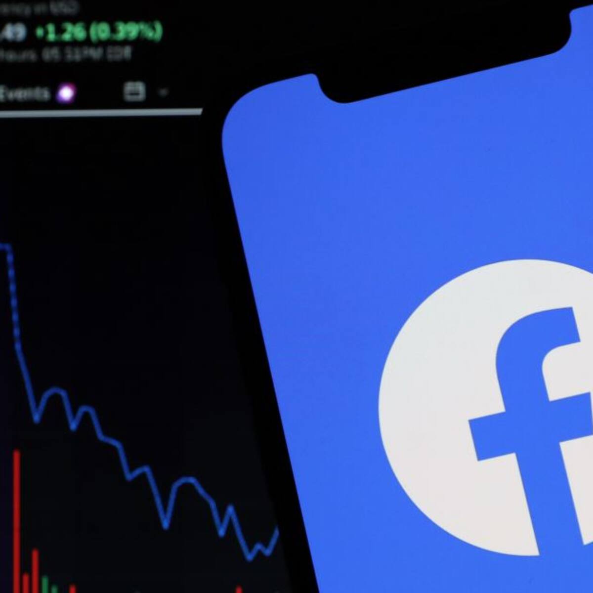 Facebook atribuye falla mayor a cambios de configuración en sus servidores