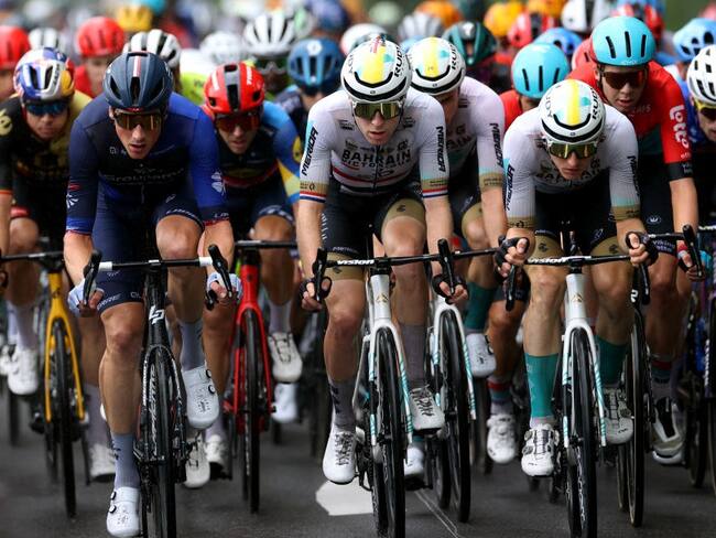 Pelotón del Tour de Francia durante la etapa 11 (Photo by Michael Steele/Getty Images)